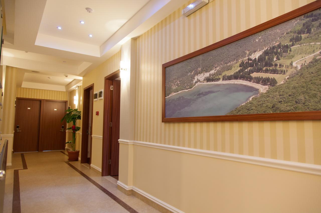 Hotel Blue Moon Ulcinj Eksteriør billede